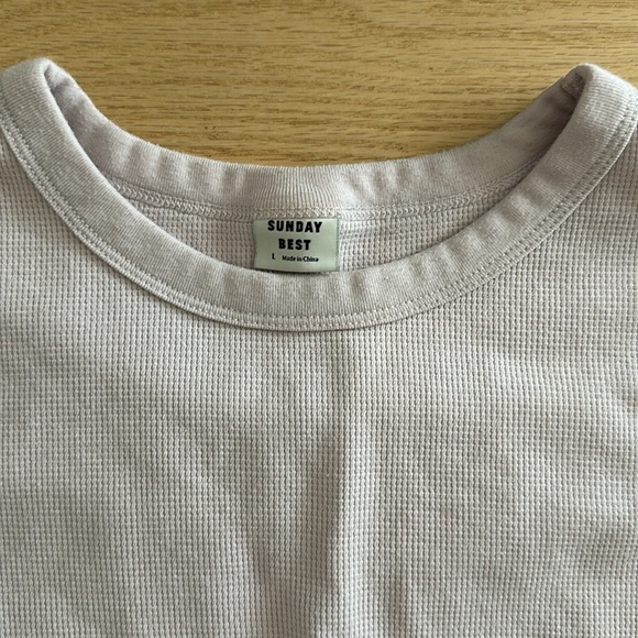 Aritzia Sunday best waffle top - Picture 2 of 2